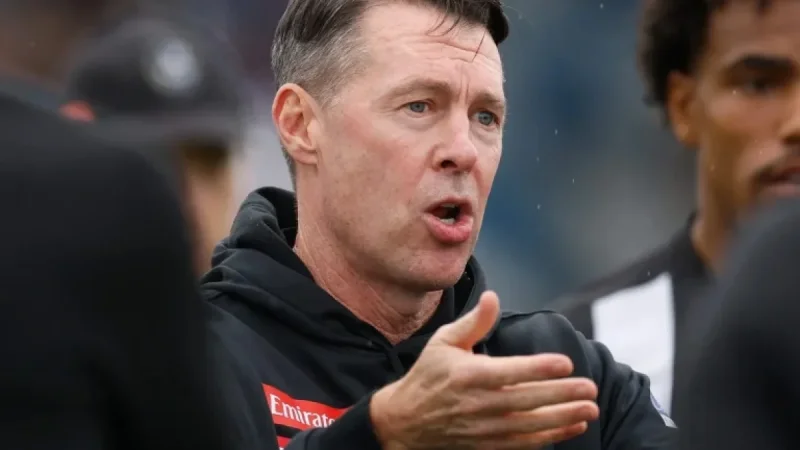 Craig Mcrae Collingwood: Club Condemns ‘Completely False’ Rumours as Coach Confronts Speculation