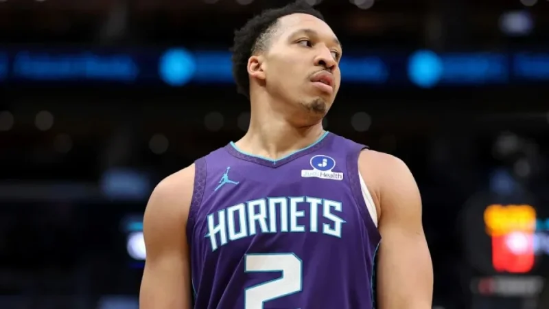Hornets Thin Frontcourt Forces Adjustments in Celtics Vs Hornets Showdown