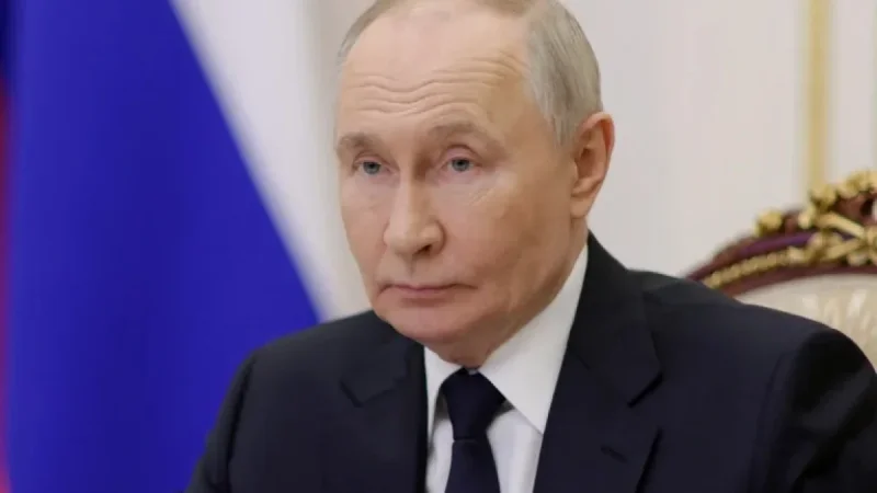 Russian Lng Tanker Arctic Metagaz Sinks After Explosions: Moscow Blames Ukrainian Drones