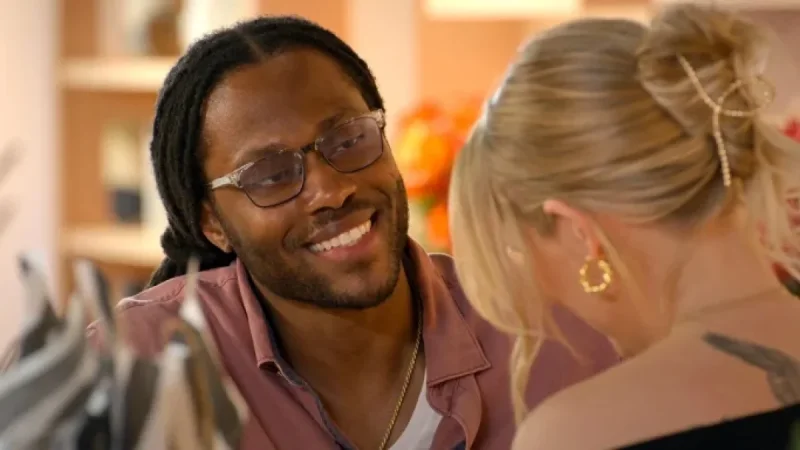 Vic And Christine Love Is Blind: The ‘Plant’ Theory Collides With a Smooth Timeline
