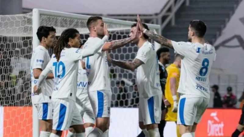 Al-hilal Vs Al-najma: An unbeaten contender faces a bottom-placed survivor as an Egyptian referee makes a first