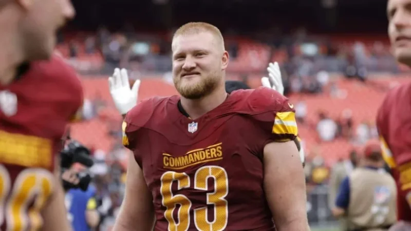 Chargers Secure New Center, Sign Tyler Biadasz Pre-Free Agency