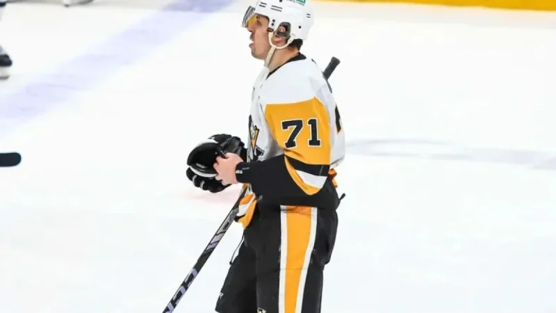Evgeni Malkin Ejected for Slashing Rasmus Dahlin in Penguins-Sabres Game