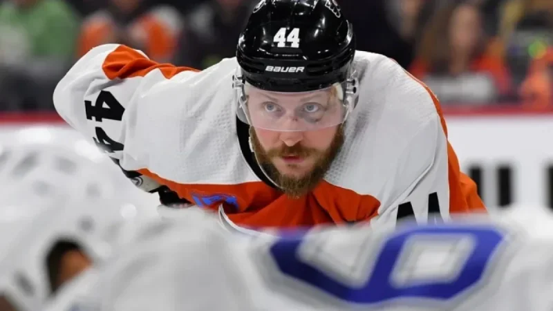 Flyers Set to Trade Nic Deslauriers Before Deadline