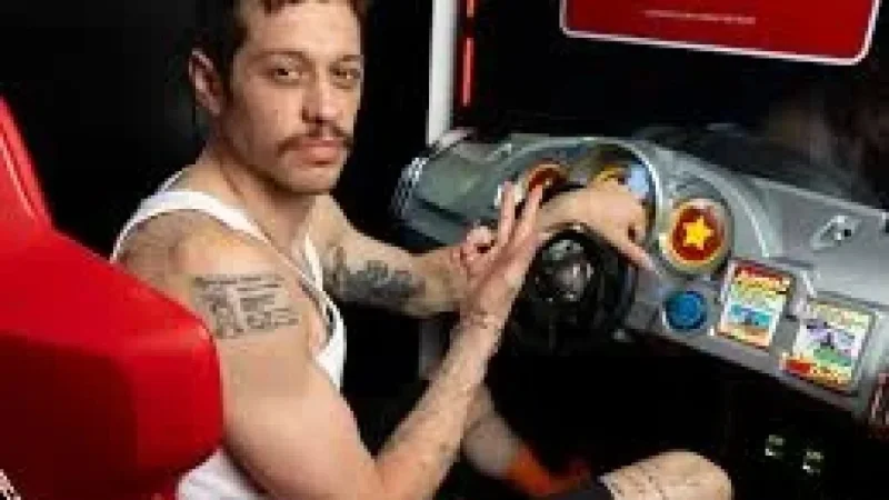 Pete Davidson to Bring Stand-Up to Michigan Casino — SNL Alumnus Heads to Casino Stage