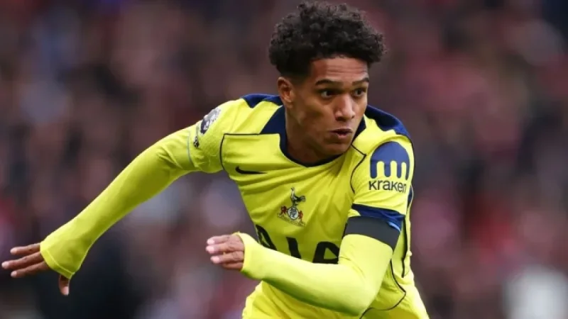 Tottenham vs Crystal Palace: Souza Starts, Xavi Plays, Gallagher Benched