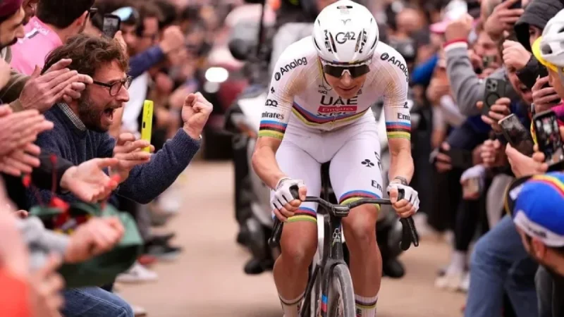 2026 Strade Bianche Victory Secured by Long-Distance Attack in Dry Tuscany