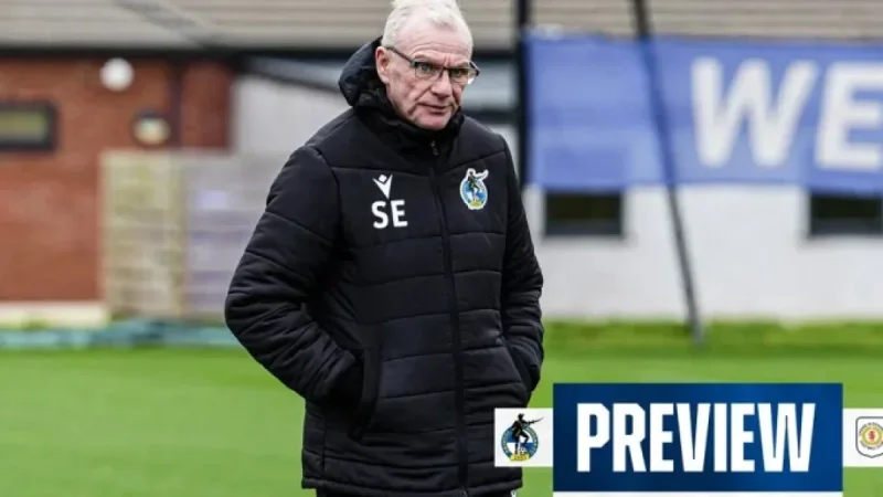 Bristol Rovers Vs Crewe Alexandra — Steve Evans urges the Gasheads to stay behind a team rebuilding its momentum