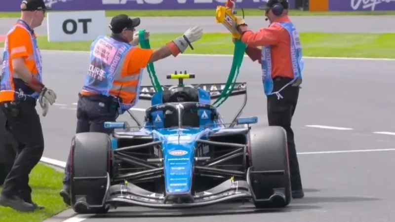 Carlos Sainz: FP3 red flag at Australian GP leaves season-opening questions
