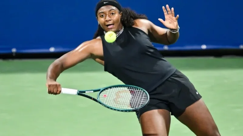 Elena Rybakina and Hailey Baptiste arrive at Indian Wells with two different kinds of pressure
