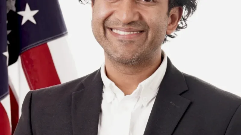FDA’s Top Vaccine Regulator Vinay Prasad to Leave Agency