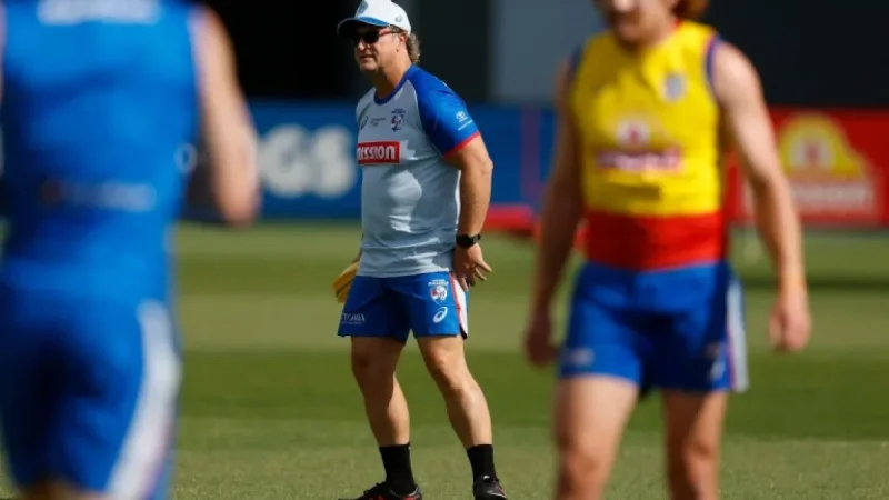 Luke Beveridge previews Opening Round: rookies, a bruised backline and rules that could reshape the game