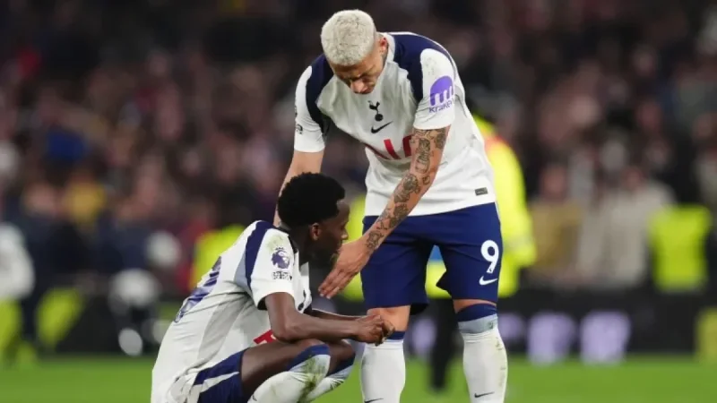 Mark Clattenburg and Tottenham chaos: One red card that hid a wider collapse