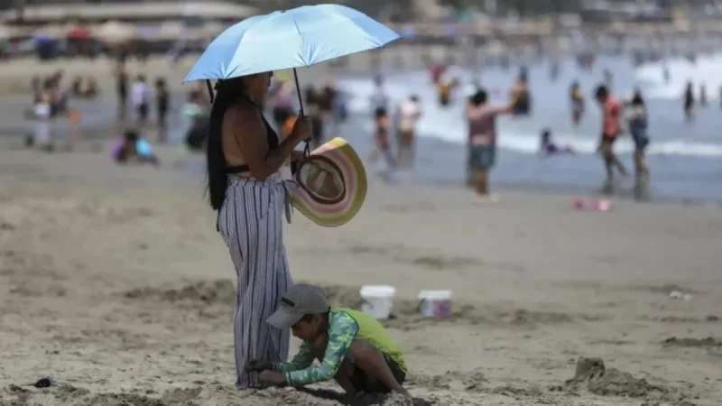 Senamhi warns heat wave in Lima could last until March 12