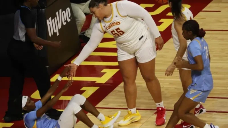 Audi Crooks at the inflection point: from Iowa record-setter to Iowa State’s interior force