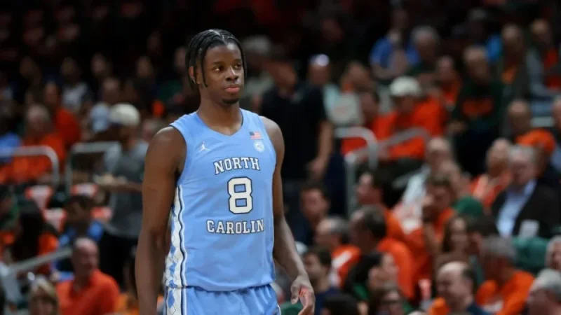 Hubert Davis faces a brutal late-season twist as Caleb Wilson breaks right thumb in practice
