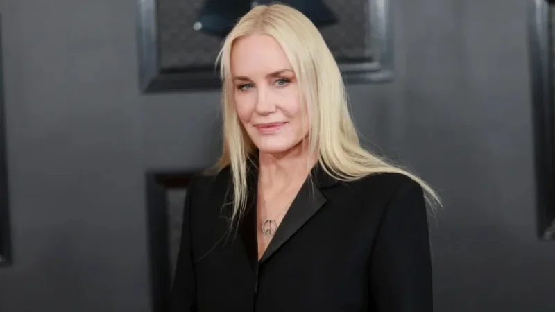 Love Story Jfk: 25 Million Hours Streamed, but Daryl Hannah Says the Show Crossed a Line