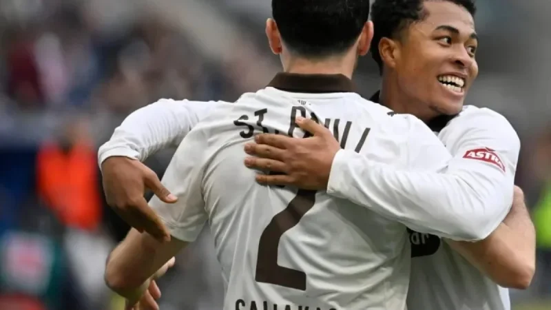 St. Pauli Vs Eintracht Frankfurt — Weil die Konkurrenz patzt! St. Pauli kann aus dem Keller klettern