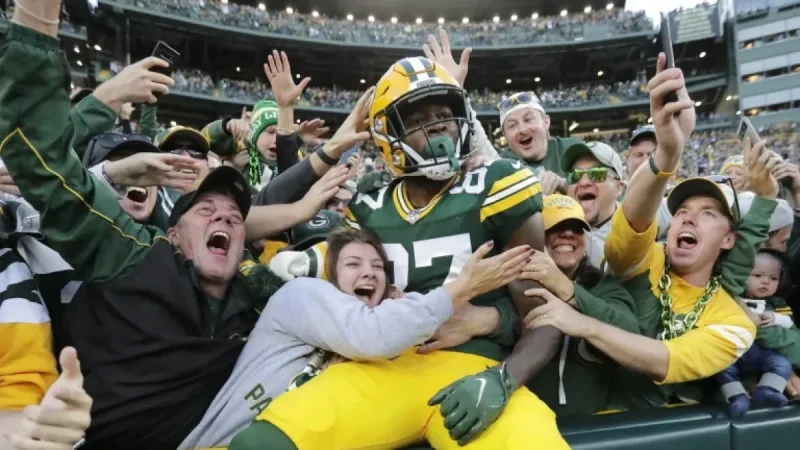 Top Destinations for Free Agent Packers WR Romeo Doubs