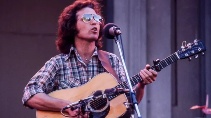 ’60s Rock Icon ‘Country’ Joe McDonald Dies at 84