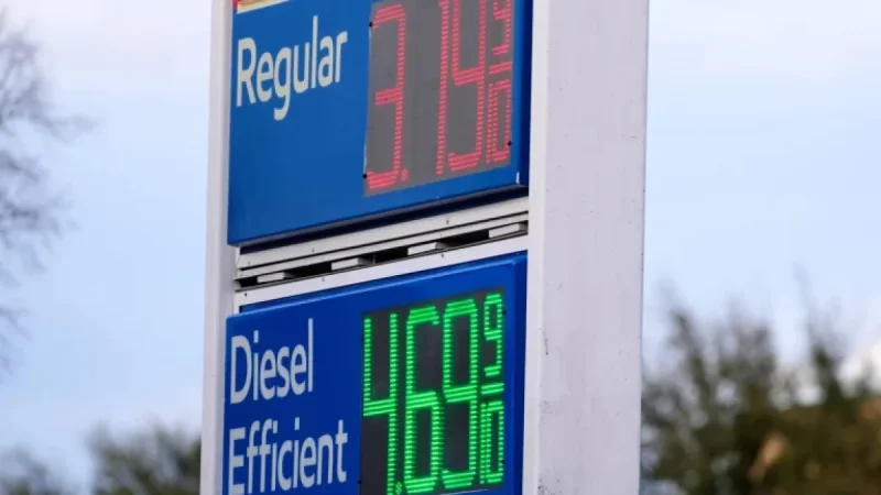 Crude Oil Prices Above $90: 4 Signals U.S. Drivers Can’t Ignore as the Strait of Hormuz Chokes Supply