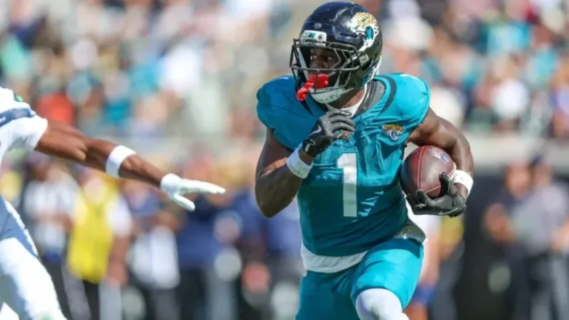 Denver Broncos face urgent RB crossroads as legal tampering nears