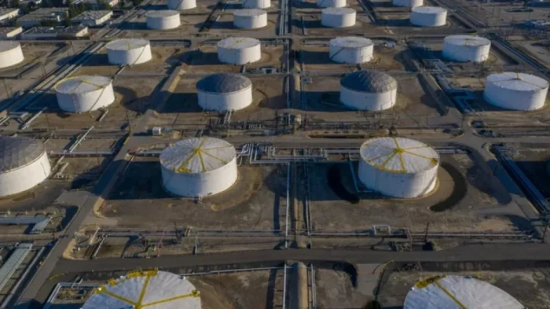 G7 Considers Tapping Emergency Oil Reserves as War Drives Prices Higher