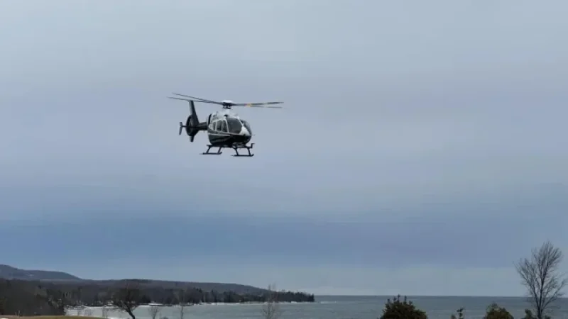 Georgian Bay Ice Rescue: OPP Airlift 23 Fishermen After Ice Shelf Drifts Two Kilometres