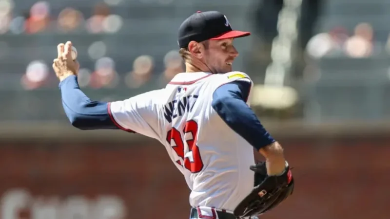 Joey Wentz and the split-second that ended a season at first base