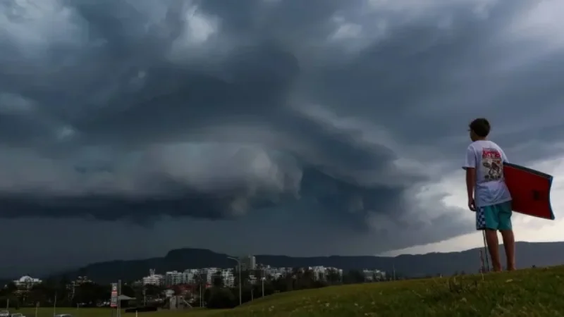 Sydney Weather: Illawarra’s Sticky March Set to Turn Severe — 52 Emergency Calls Highlight Risk