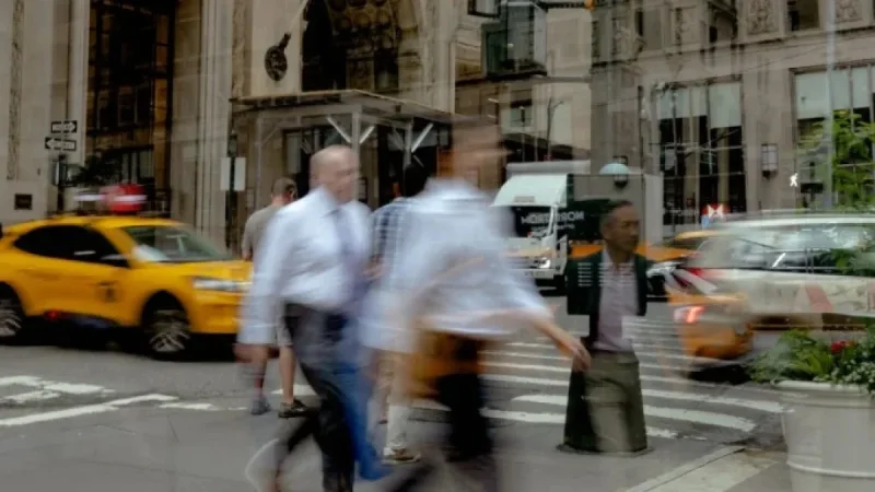 Americans Withdraw 401(k) Funds at Record Rates