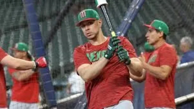 Benji Gil and the stakes inside Mexico’s World Baseball Classic return