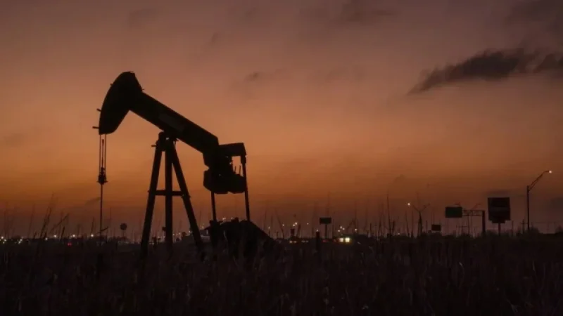 Trump Live: Oil Plunges After Trump Signals Iran War Is ‘Very Complete’