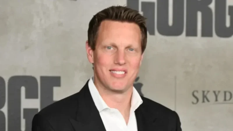 David Ellison Speaks to Warner Bros. Executives at Paramount Town Hall