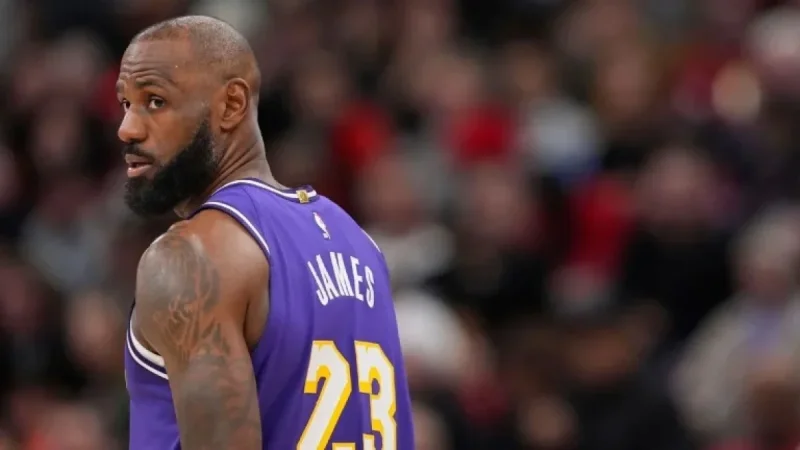 Is Lebron Playing Tonight? 3 Straight Absences Put Lakers’ Rotation Under a Microscope