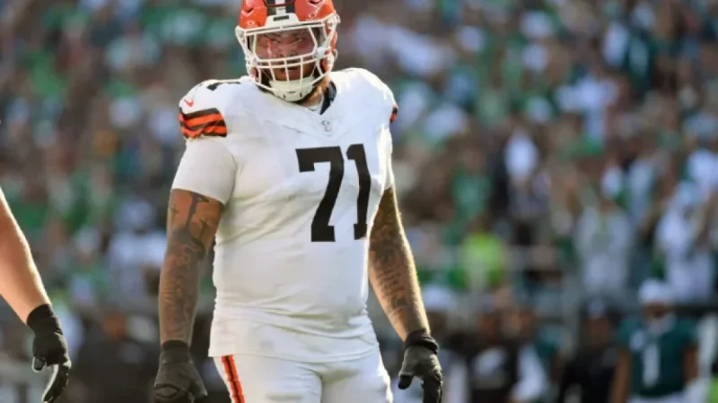 Jedrick Wills signs one-year deal with Bears as Chicago adds former first-round tackle