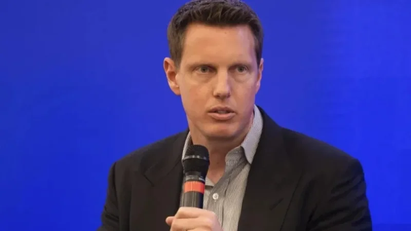 Paramount CEO David Ellison Updates WBD Executives as Merger Progresses