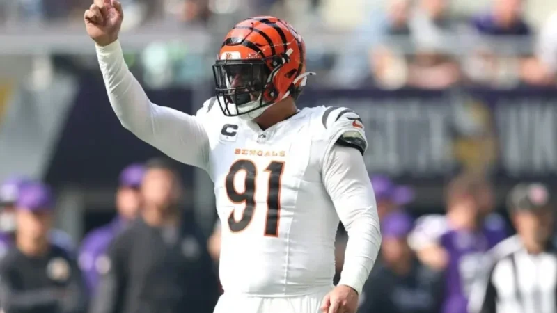 Ravens Sign Trey Hendrickson, Withdraw from Maxx Crosby Trade: Source