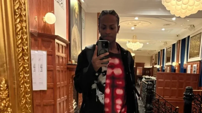 TikTok Finance Enthusiasts Clash with Traditional Wall Street Techniques