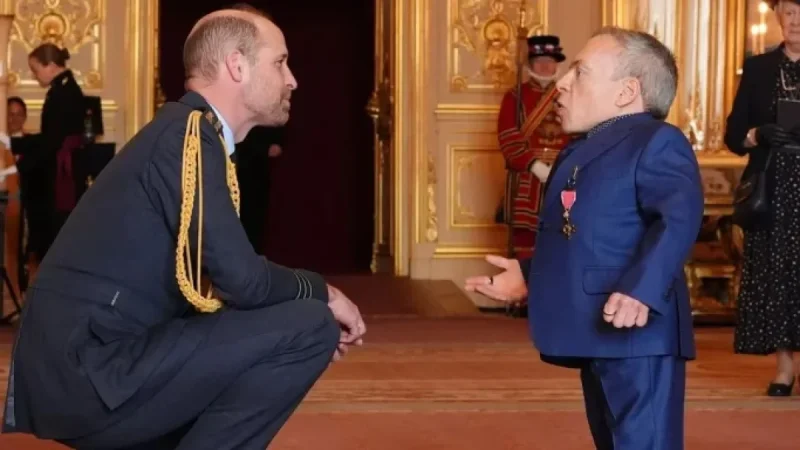Warwick Davis Investiture Reveals Fame and Quiet Advocacy at Windsor Castle