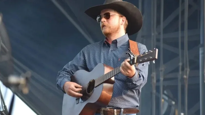 Colter Wall Cancels Tour and Announces Indefinite Hiatus