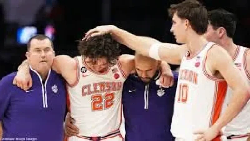 Forest Score | forest score: Clemson advances 71-62 over Wake Forest; Carter Welling injured