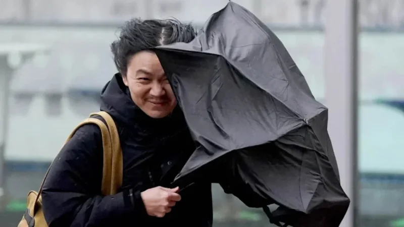 Glasgow Weather and a City on Watch as Yellow Wind Warnings Sweep Northern Britain