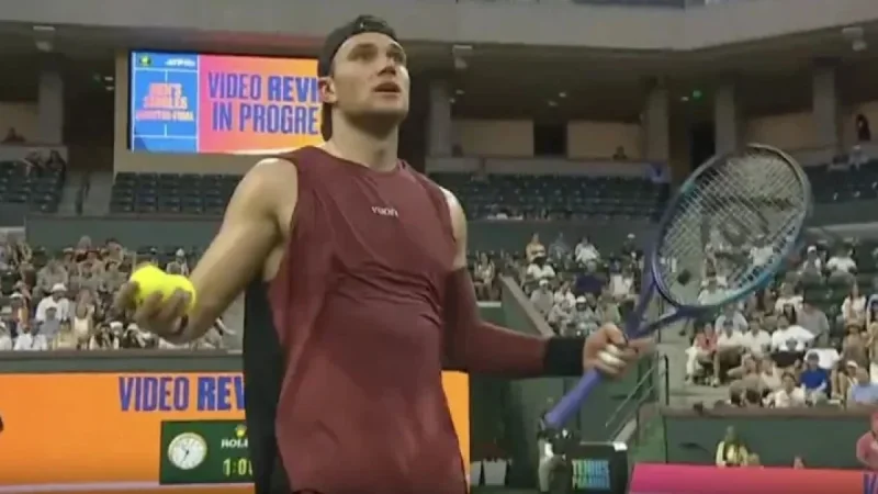 Boos Erupt as Jack Draper Receives Penalty at Indian Wells Tennis Match