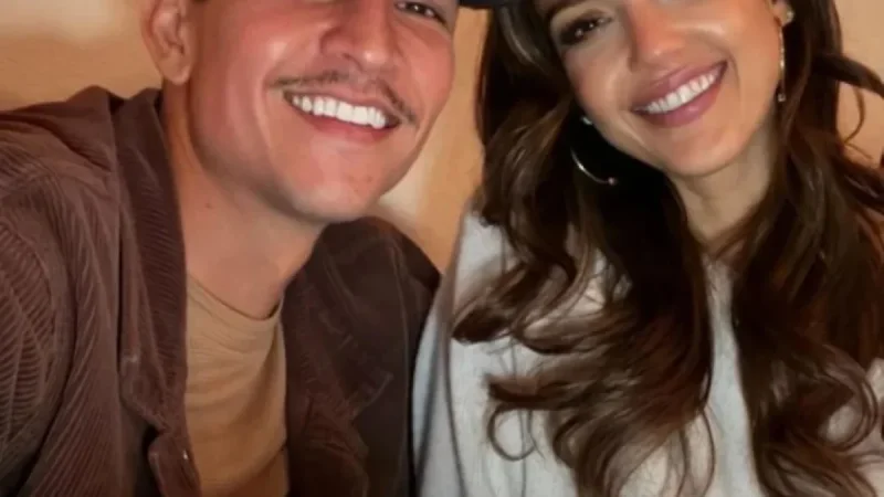 Is Jessica Alba Dating Joe Burrow After Viral Vegas Photo? She Says…