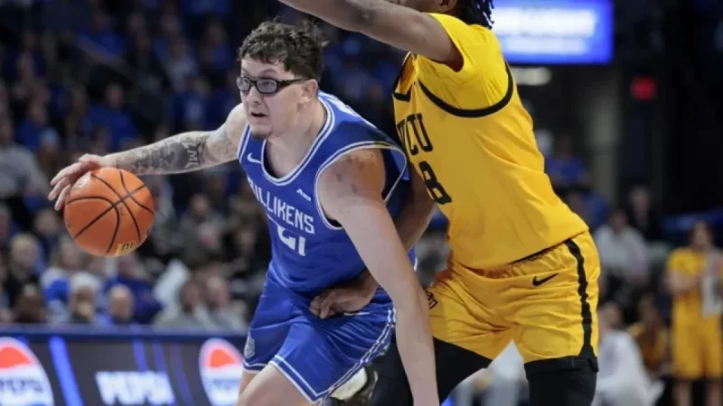 Robbie Avila wins Atlantic 10 player of the year as SLU’s first-place finish raises a quiet contradiction