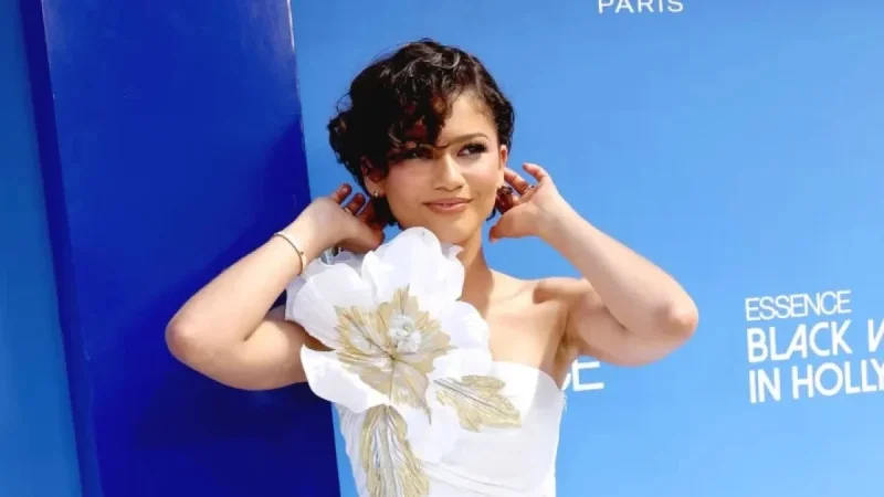 Zendaya Channels Whitney Houston and Carrie Bradshaw in Iconic Dress