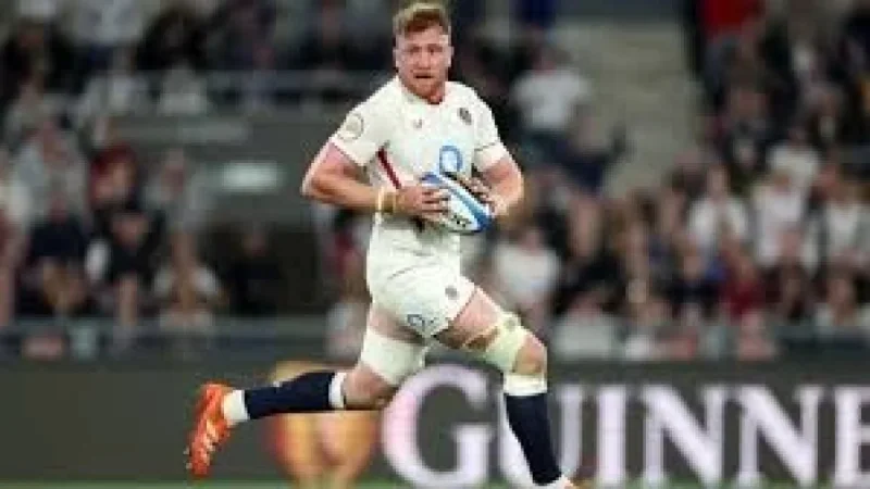 England V France: Borthwick and England backed up to the brink in Paris