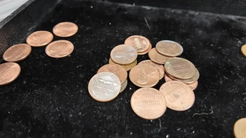 Gov. Hobbs Enacts Arizona Penny Rounding Law at Checkout