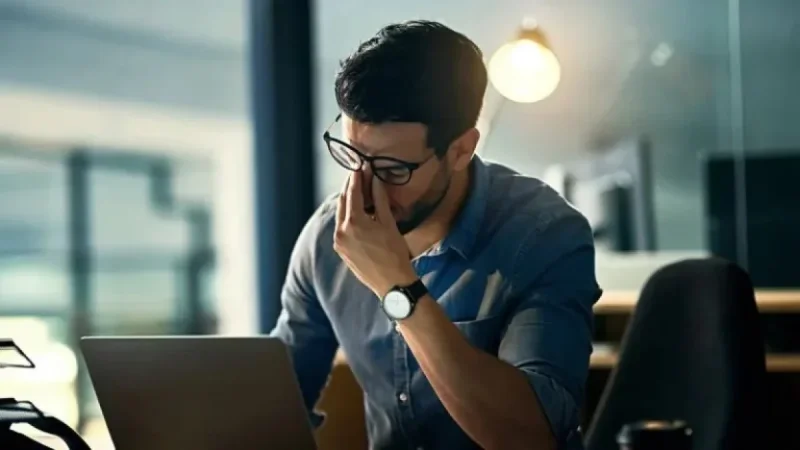 Researchers Coin ‘AI Brain Fry’ as AI Exhausts Workers